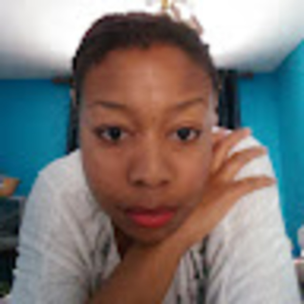 Meet your Posher, Rhia